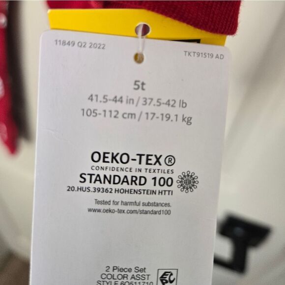 New Target Wondershop Candy Cane Pajamas Size 5 - Picture 3 of 4